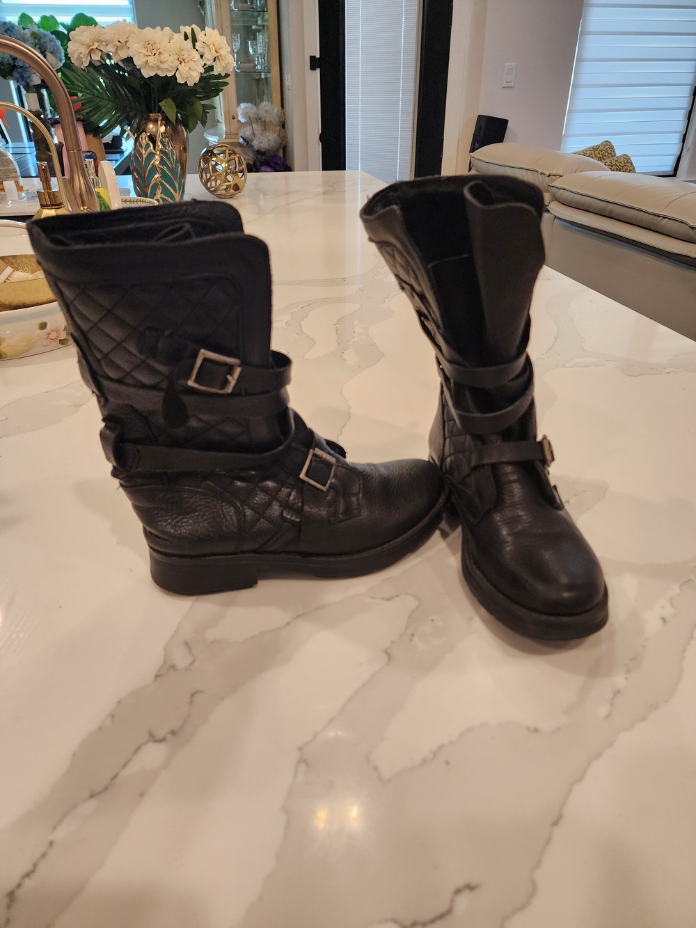 Steve Madden "Bounti" Quilted Black Leather Moto Boots 6